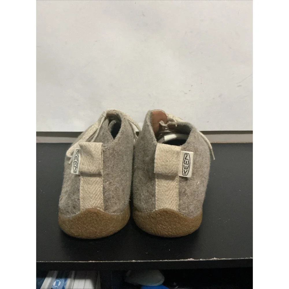 KEEN Mens Mosey Chukka Ankle Boot Taupe Felt Birch 10.5 1026806 Missing Insole